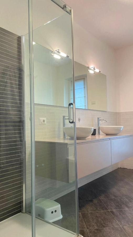 ארגגנו Lake View Apartment מראה חיצוני תמונה